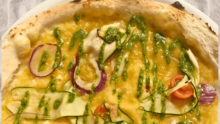 vegan vegetarian pizza food traboule lyon