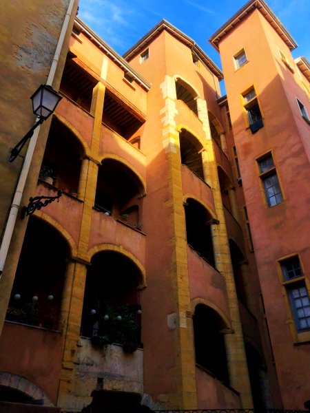 maison des avocats lyon rue bombarde
