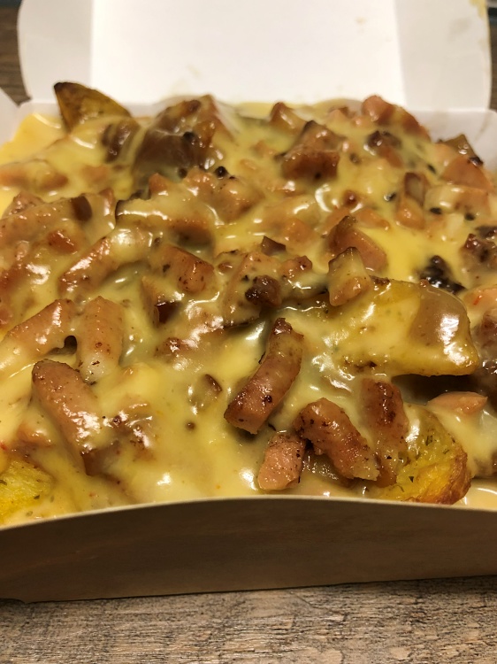 vegan food in lyon hank tartiflette lyon trip