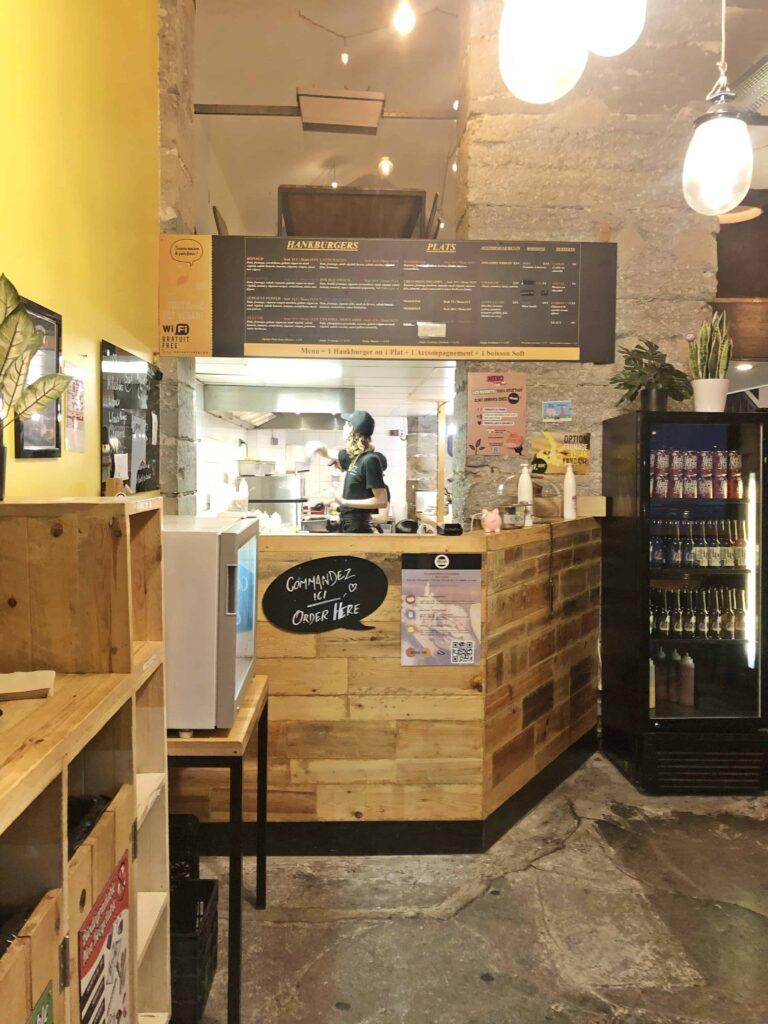best vegan burger in paris and lyon Hank Burger inside of this vegan restaurant in Lyon
