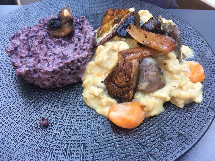 vegan food in lyon like an elephant lyon trip