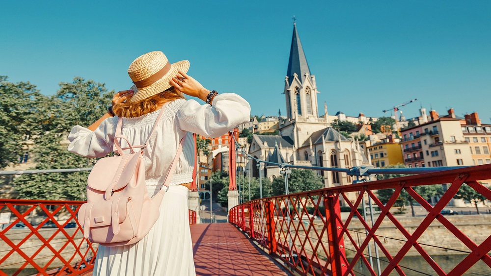 lyon tours and experiences