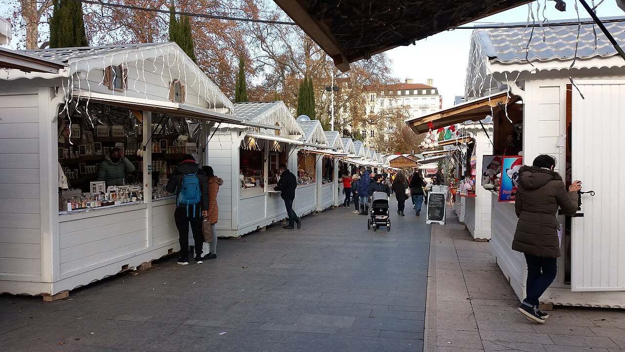 lyon winter market
