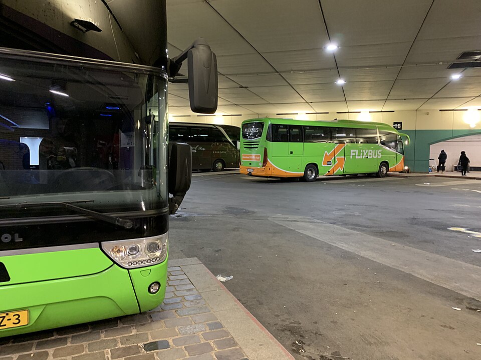 Gare routière de Paris Bercy FlixBus (janvier 2020)