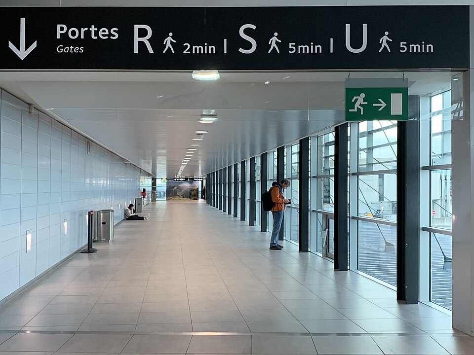 Lyon Saint Exupéry terminal 2
