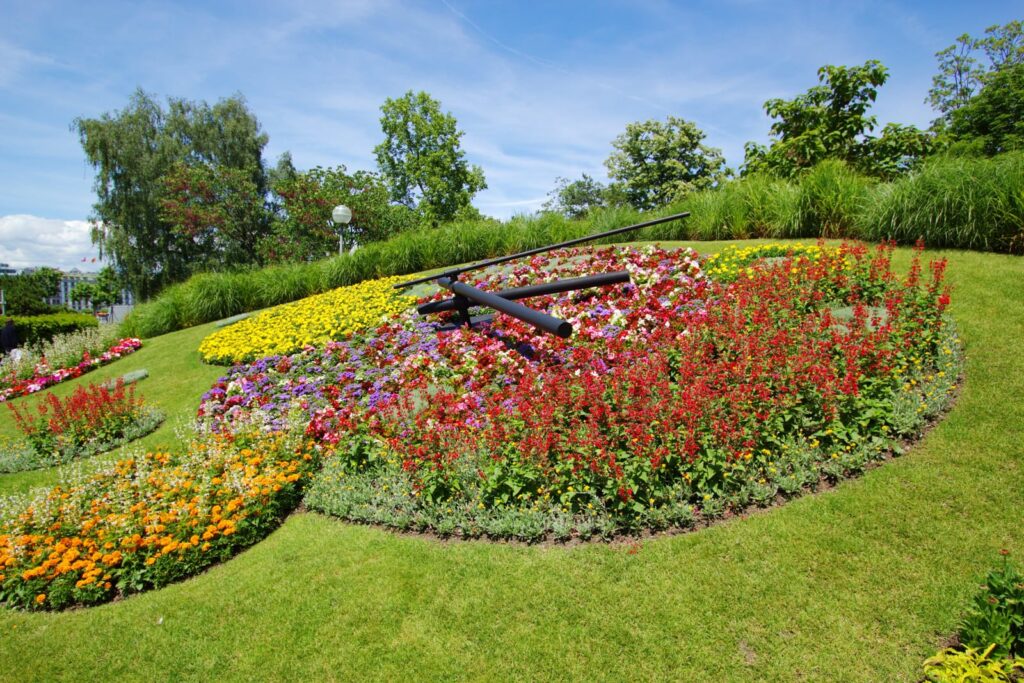 flower clock geneva
