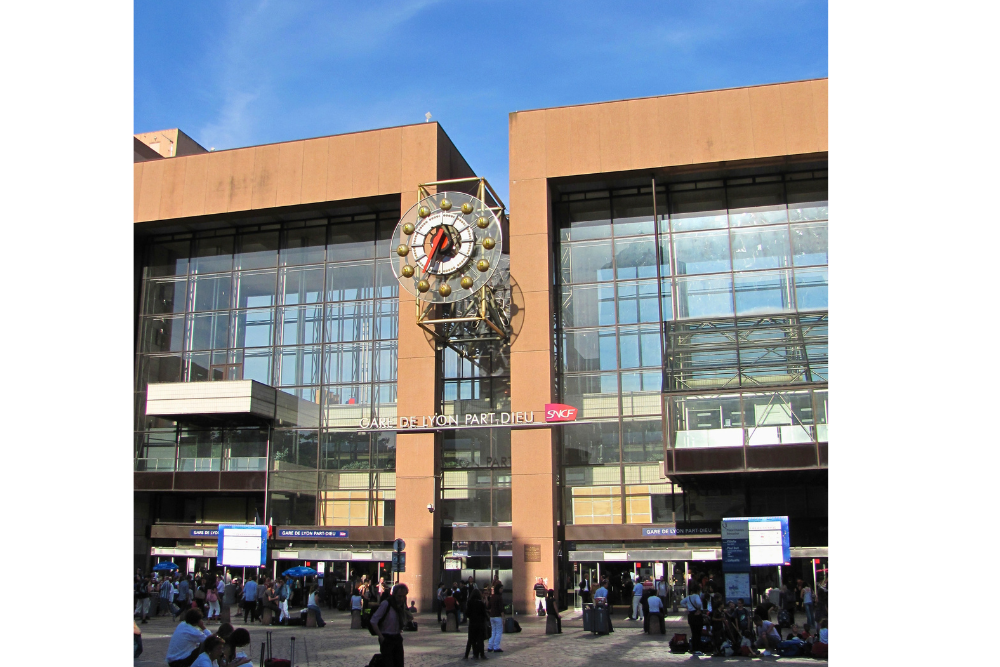lyon part dieu train station